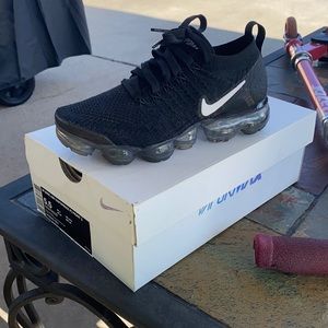 Nike vapormaxes
